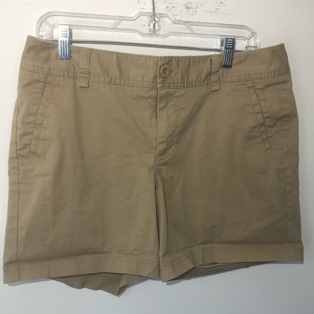 Dockers Size 10 Shorts like new condition